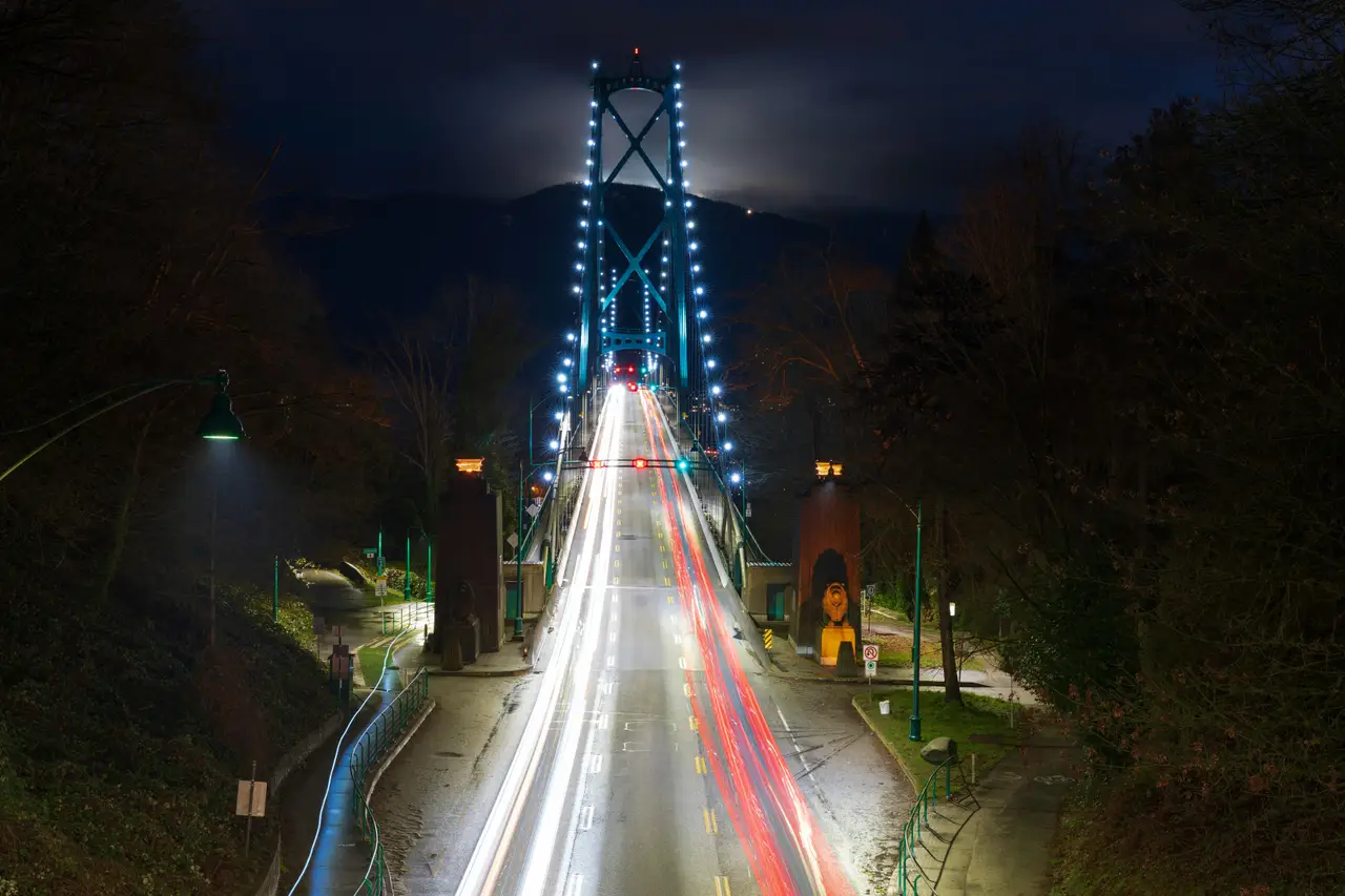 Late night alcohol delivery Kitsilano Vancouver